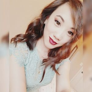 Meet your Posher, Felissa